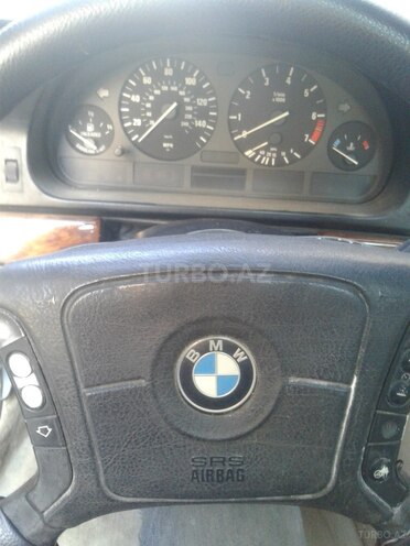 BMW 528 1997, 250,000 km - 2.8 l - Bakı