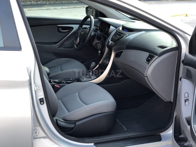 Hyundai Elantra 2012, 41,000 km - 1.8 l - Bakı