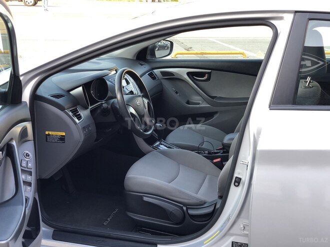 Hyundai Elantra 2012, 41,000 km - 1.8 l - Bakı