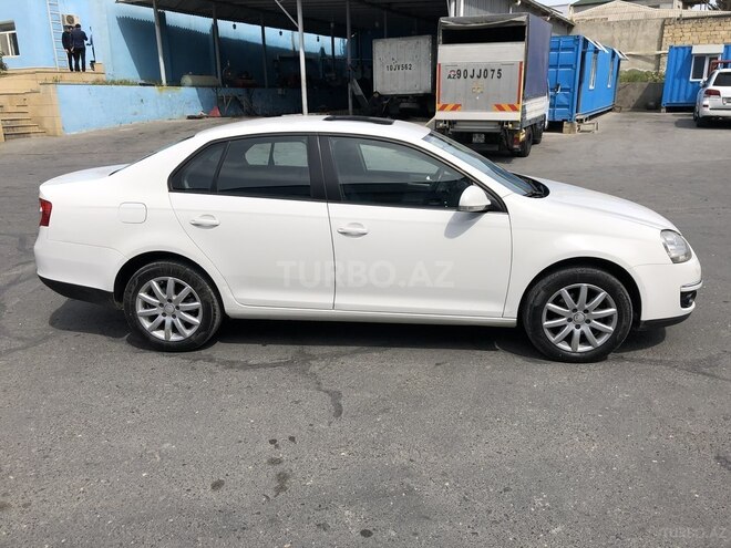 Volkswagen Jetta 2010, 225,000 km - 1.6 л - Bakı