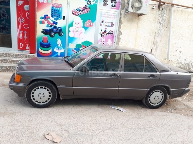 Mercedes 190 1989, 322,000 km - 2.0 l - Bakı