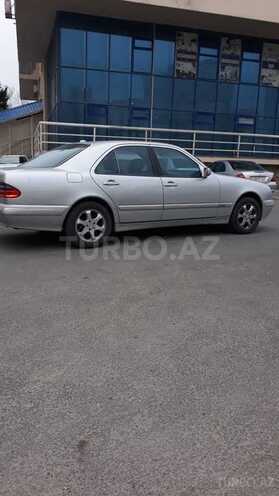 Mercedes E 320 2000, 319,993 km - 3.2 l - Bakı