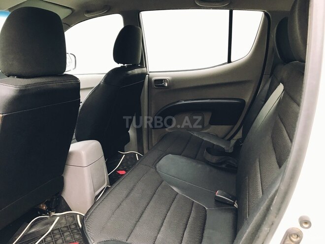 Mitsubishi L200 2011, 321,000 km - 2.5 l - Bakı