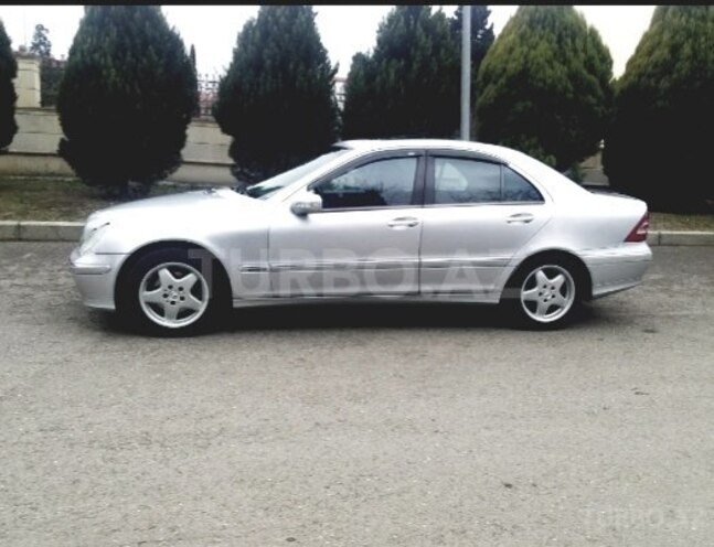 Mercedes C 200 2001, 280,000 km - 2.0 l - Gəncə