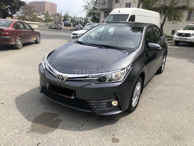 Toyota Corolla 2017, 49,000 km - 1.6 l - Bakı