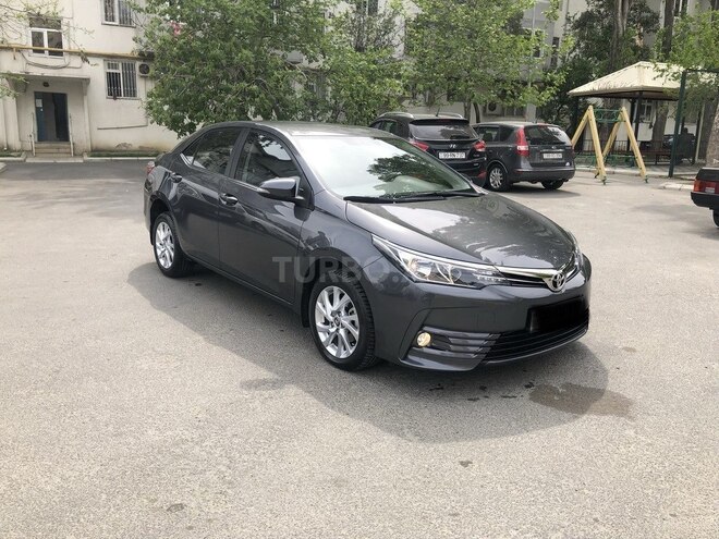 Toyota Corolla 2017, 49,000 km - 1.6 l - Bakı