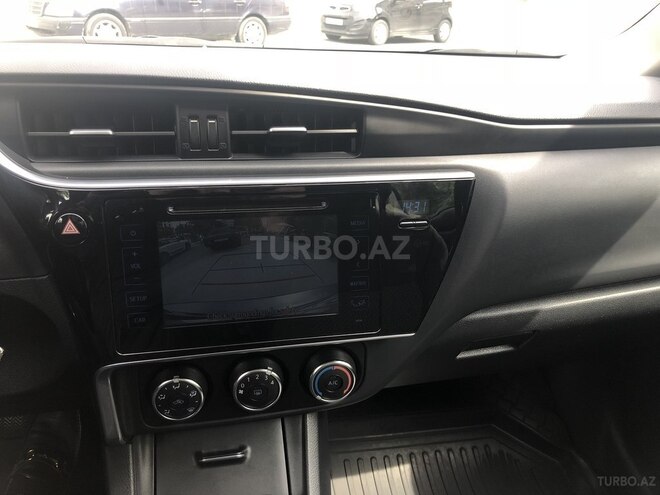 Toyota Corolla 2017, 49,000 km - 1.6 l - Bakı