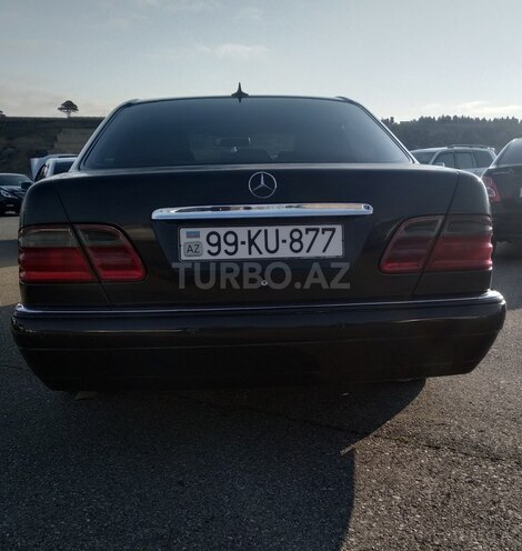 Mercedes E 230 1997, 378,000 km - 2.3 l - Sumqayıt