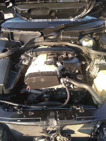 Mercedes E 230 1997, 378,000 km - 2.3 l - Sumqayıt