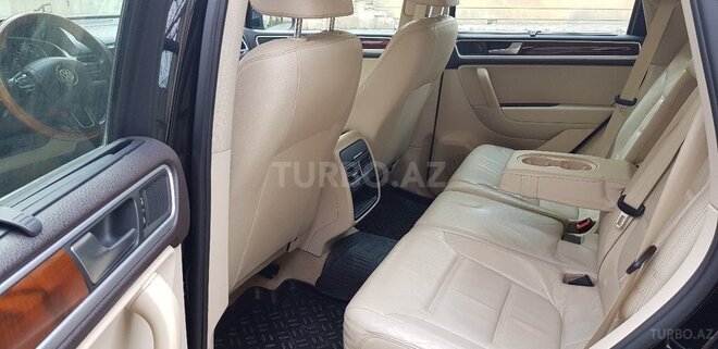 Volkswagen Touareg 2010, 105,000 km - 3.6 l - Bakı