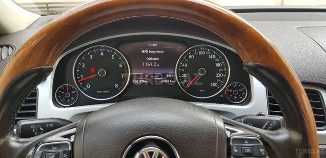 Volkswagen Touareg 2010, 105,000 km - 3.6 l - Bakı