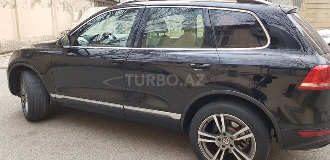 Volkswagen Touareg 2010, 105,000 km - 3.6 l - Bakı