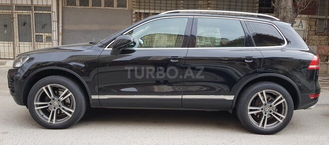 Volkswagen Touareg 2010, 105,000 km - 3.6 l - Bakı