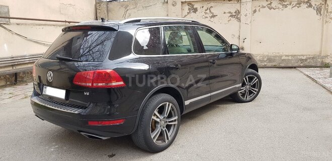 Volkswagen Touareg 2010, 105,000 km - 3.6 l - Bakı