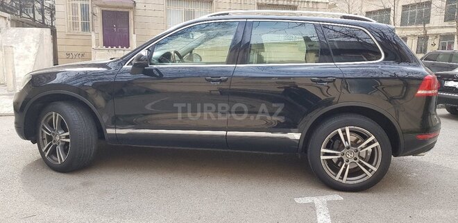 Volkswagen Touareg 2010, 105,000 km - 3.6 l - Bakı