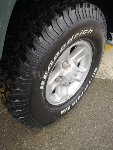 Land Rover Defender 2007, 180,000 km - 2.5 l - Bakı