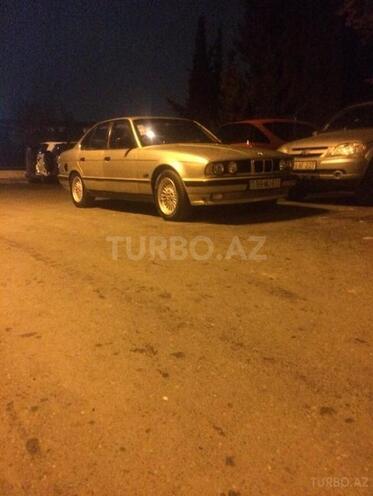BMW 525 1988, 520,000 km - 2.5 l - Bakı