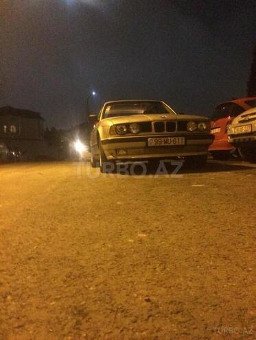 BMW 525 1988, 520,000 km - 2.5 l - Bakı