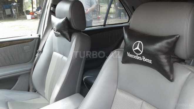 Mercedes E 240 1999, 312,000 km - 2.4 l - Bakı