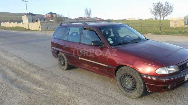 Opel Astra 1997, 300,000 km - 1.6 l - Bakı