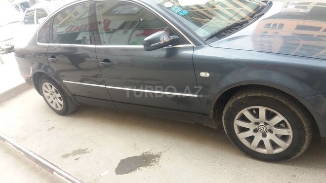 Volkswagen Passat 2001, 265,700 km - 1.8 l - Bakı