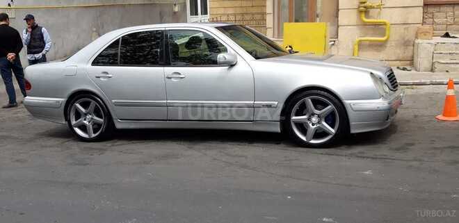 Mercedes E 320 2000, 35,000 km - 3.2 l - Bakı