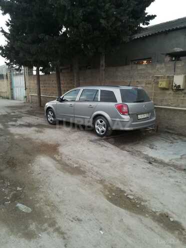 Opel Astra 2009, 187,000 km - 2.0 l - Bakı