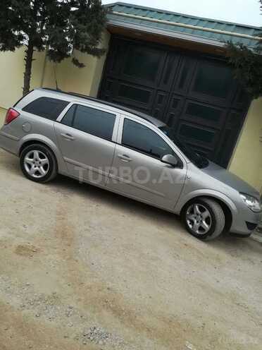 Opel Astra 2009, 187,000 km - 2.0 l - Bakı