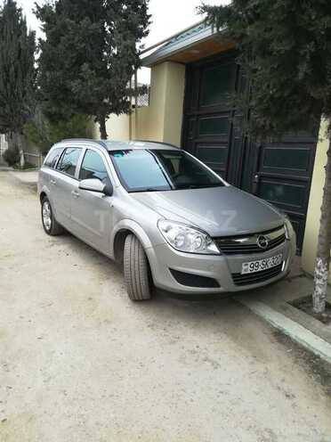Opel Astra 2009, 187,000 km - 2.0 l - Bakı
