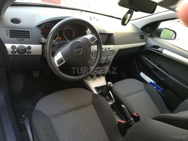 Opel Astra 2009, 187,000 km - 2.0 l - Bakı