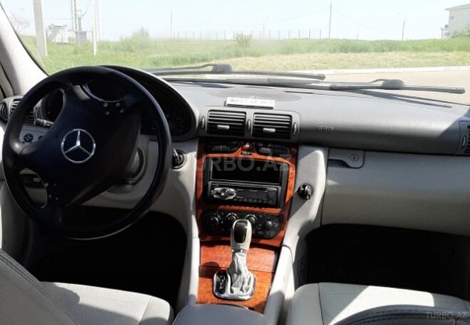 Mercedes C 200 2000, 263,000 km - 2.0 l - Bakı