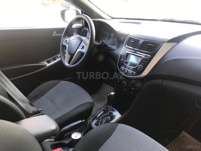 Hyundai Accent 2013, 177,800 km - 1.6 l - Bakı
