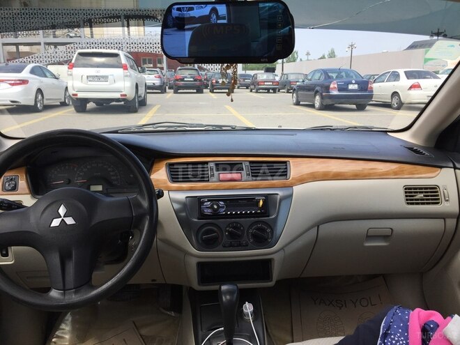 Mitsubishi Lancer 2006, 301,432 km - 1.6 l - Bakı