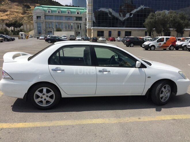 Mitsubishi Lancer 2006, 301,432 km - 1.6 l - Bakı