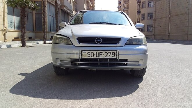 Opel Astra 1998, 200,000 km - 1.6 l - Bakı