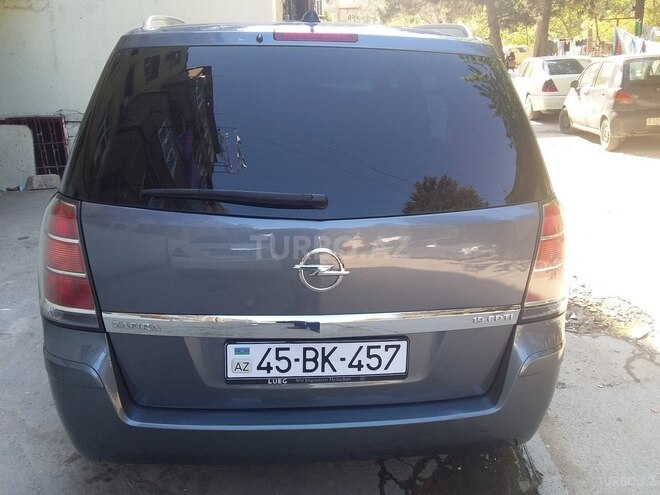 Opel Zafira 2007, 245,000 km - 1.9 l - Bakı