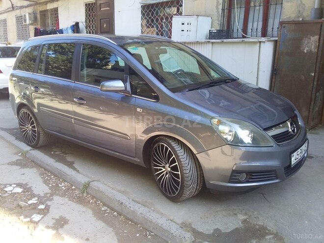 Opel Zafira 2007, 245,000 km - 1.9 l - Bakı