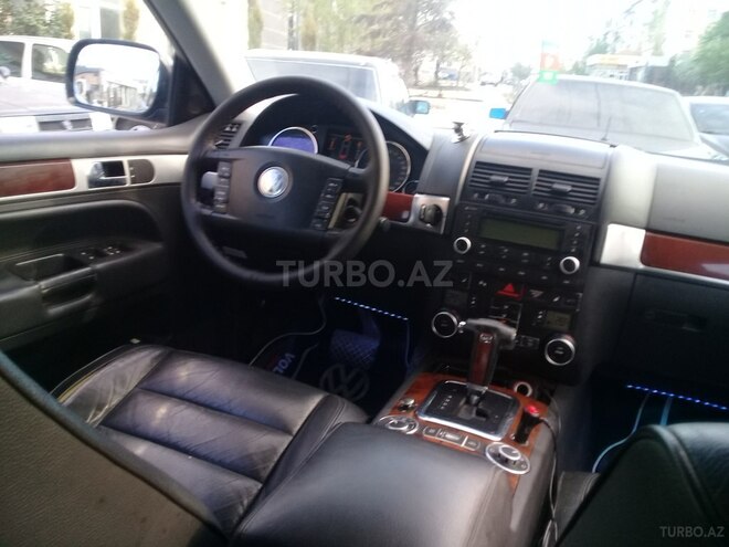 Volkswagen Touareg 2003, 147,000 km - 3.2 l - Sumqayıt