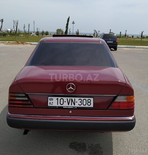 Mercedes E 200 1990, 415,572 km - 2.0 l - Sumqayıt