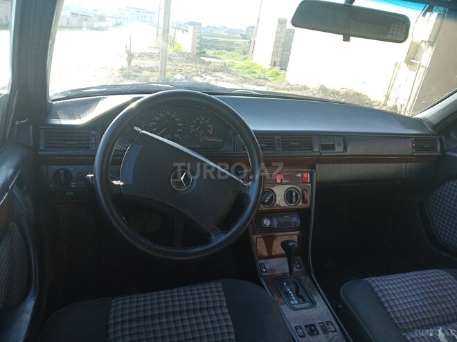 Mercedes E 200 1991, 356,000 km - 2.0 л - Bakı