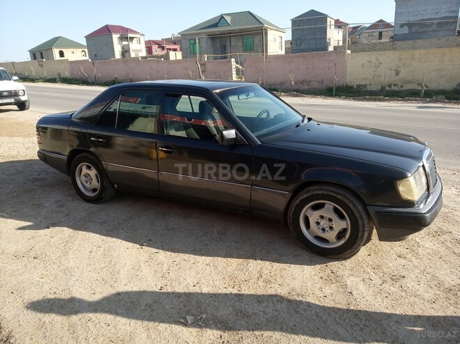 Mercedes E 200 1991, 356,000 km - 2.0 л - Bakı