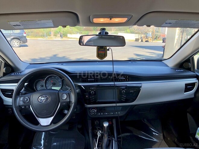 Toyota Corolla 2014, 80,000 km - 1.8 l - Bakı