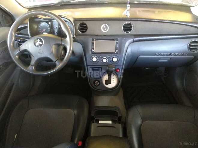 Mitsubishi Airtrek 2002, 240,000 km - 2.0 l - Saatlı