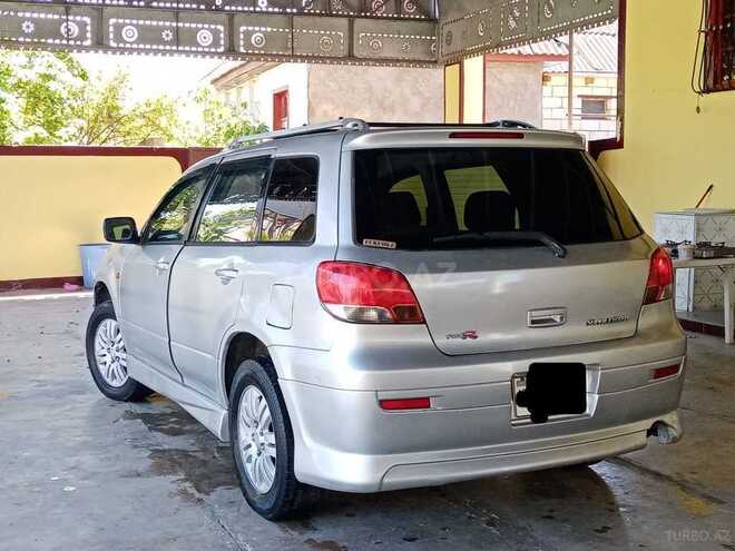 Mitsubishi Airtrek 2002, 240,000 km - 2.0 l - Saatlı