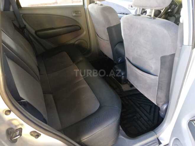 Mitsubishi Airtrek 2002, 240,000 km - 2.0 l - Saatlı