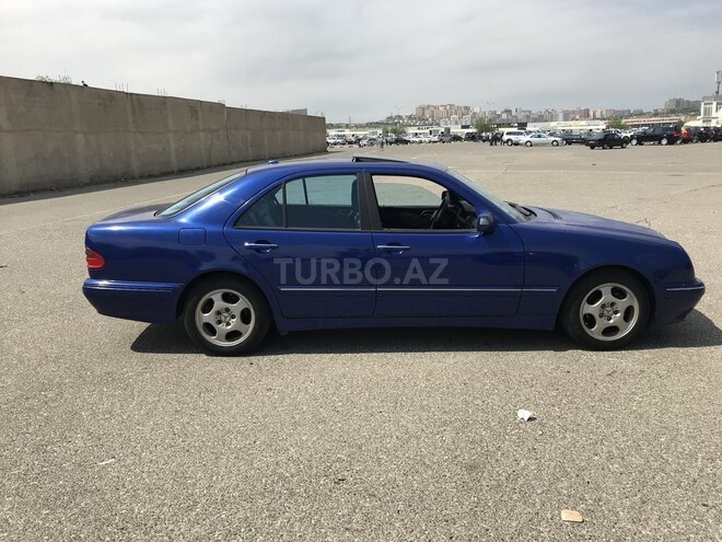 Mercedes E 240 1999, 231,000 km - 2.4 л - Bakı