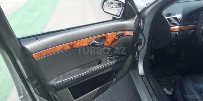 Mercedes E 220 2004, 234,000 km - 2.2 l - Bakı