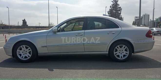 Mercedes E 220 2004, 234,000 km - 2.2 l - Bakı