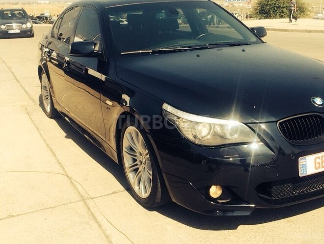 BMW 530 2009, 184,000 km - 0.3 л - Bakı