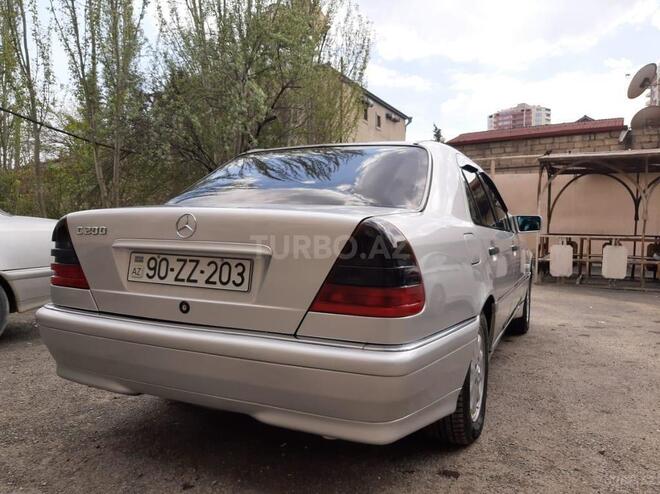 Mercedes C 200 1999, 200,000 km - 2.0 л - Bakı